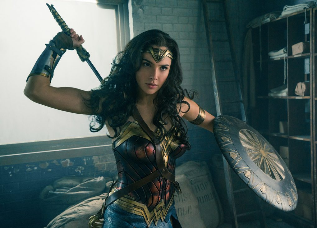Wonder Woman (Gal Gadot) in voller Action, © Warner Bros.